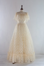 Vintage 1980s Cream Lace Victorian Wedding Dress