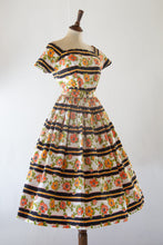 Vintage 1950s Poppy Print Cotton Picnic dress