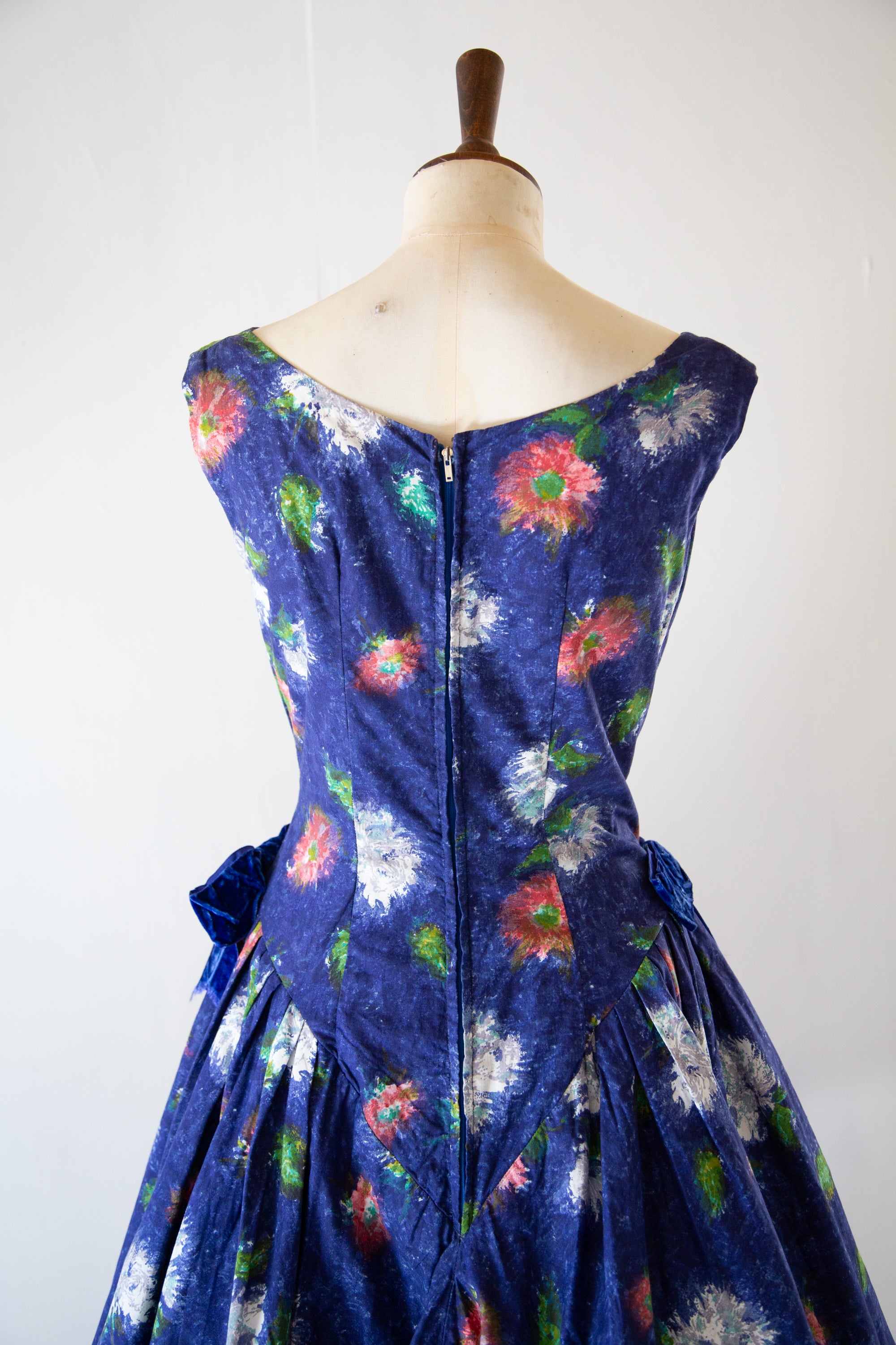 blue vintage style dress Vintage 1950s Blue Floral Cotton Dress – ALEXANDRA-KING