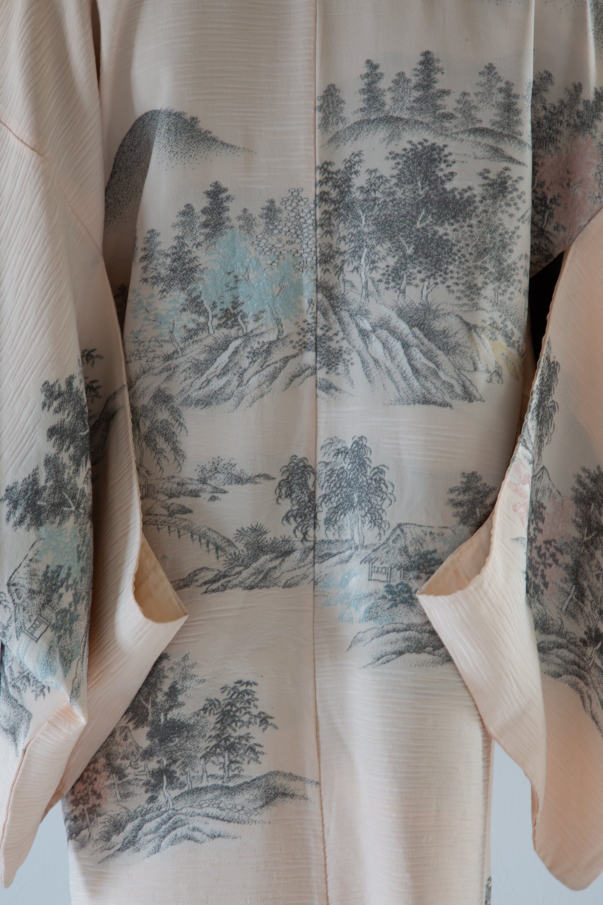 Vintage 1960s Blush Cream Silk Landscape Haori Jacket