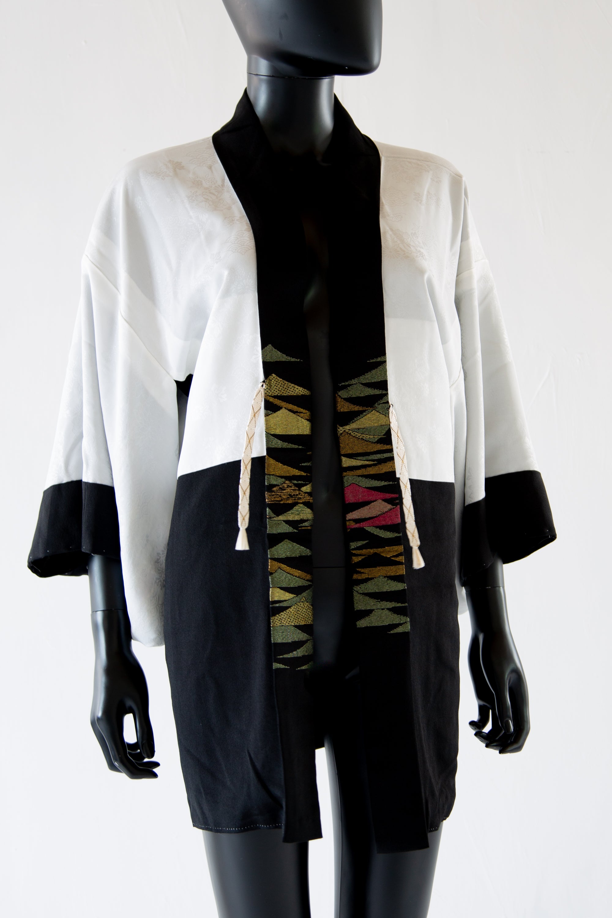Vintage 1950s Black Metallic Abstract Haori Kimono Jacket