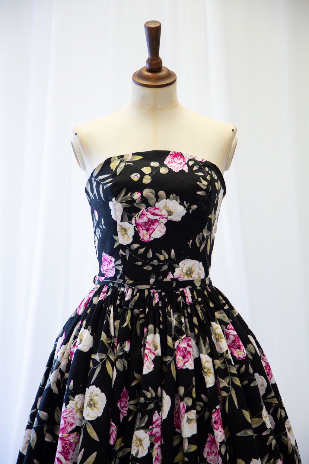 Aziza Rose Print Linen Bandeau Dress