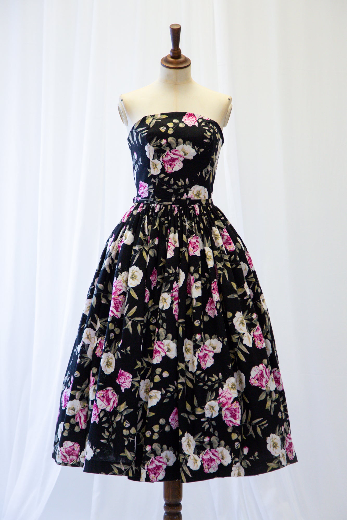 Aziza Rose Print Linen Bandeau Dress