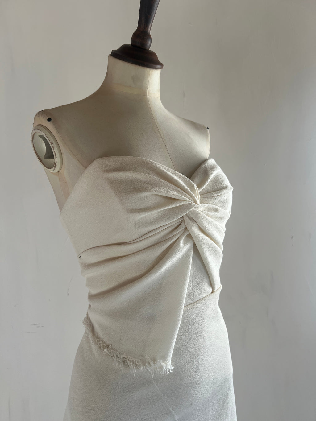 Draping strapless bodice dressmaking fashion pattern Alexandra King 