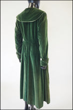 Vintage 1940s Green Velvet House Coat