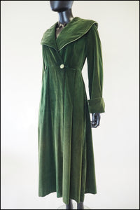 Vintage 1940s Green Velvet House Coat