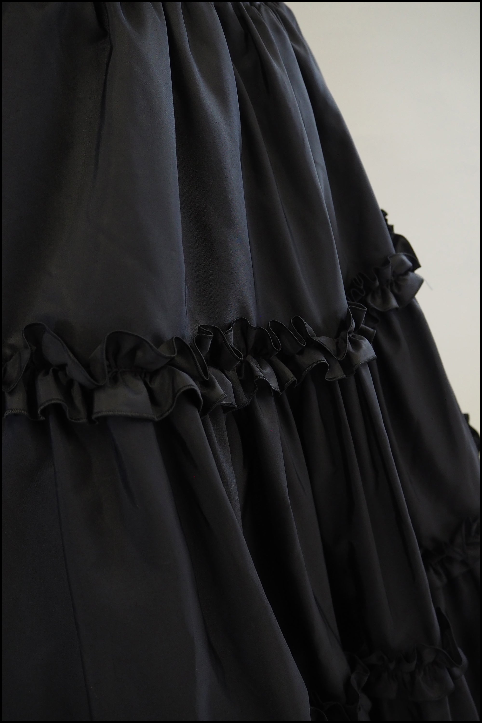 Vintage 1980s Black Ruffle Midi Skirt