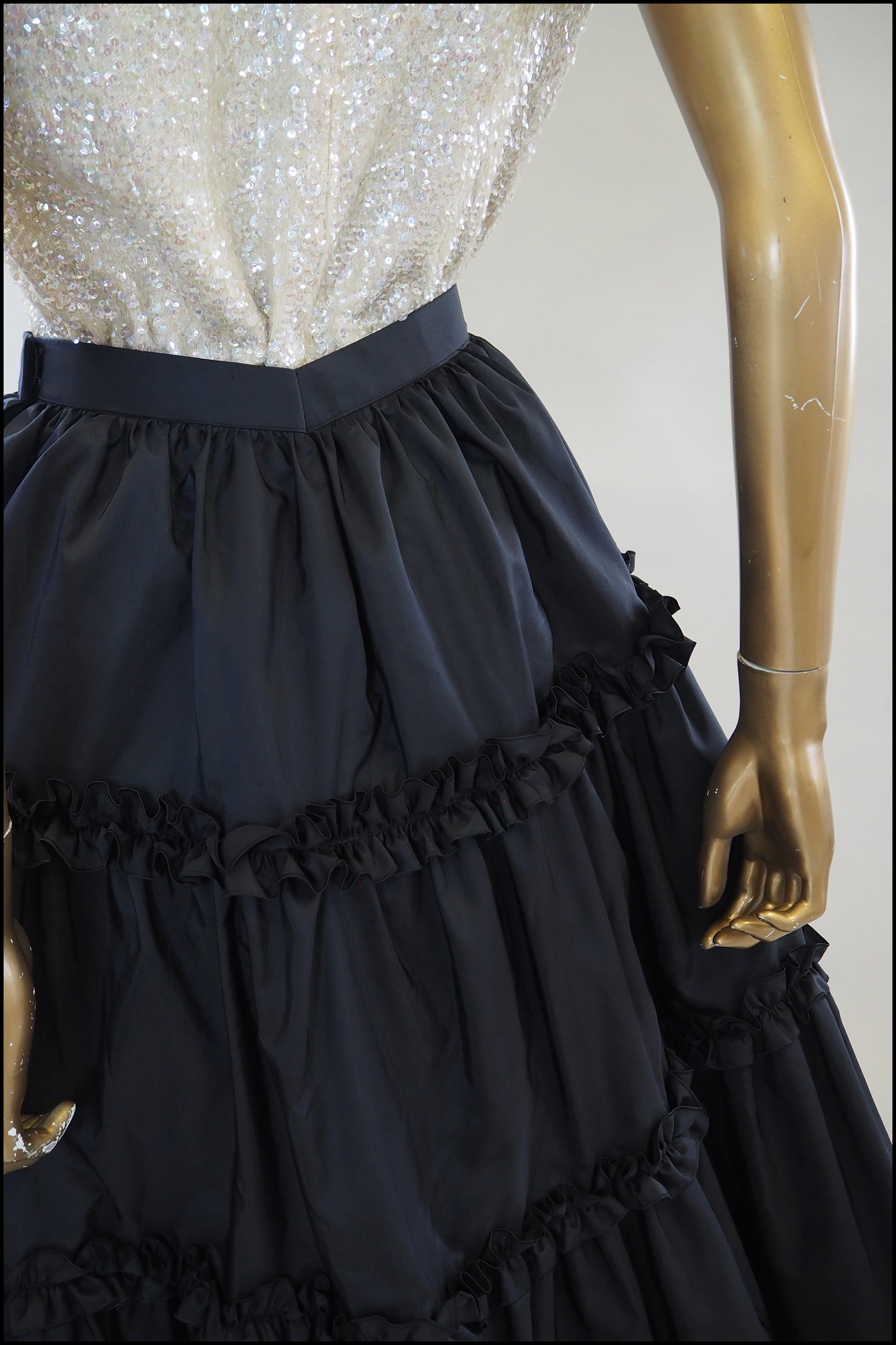 Vintage 1980s Black Ruffle Midi Skirt