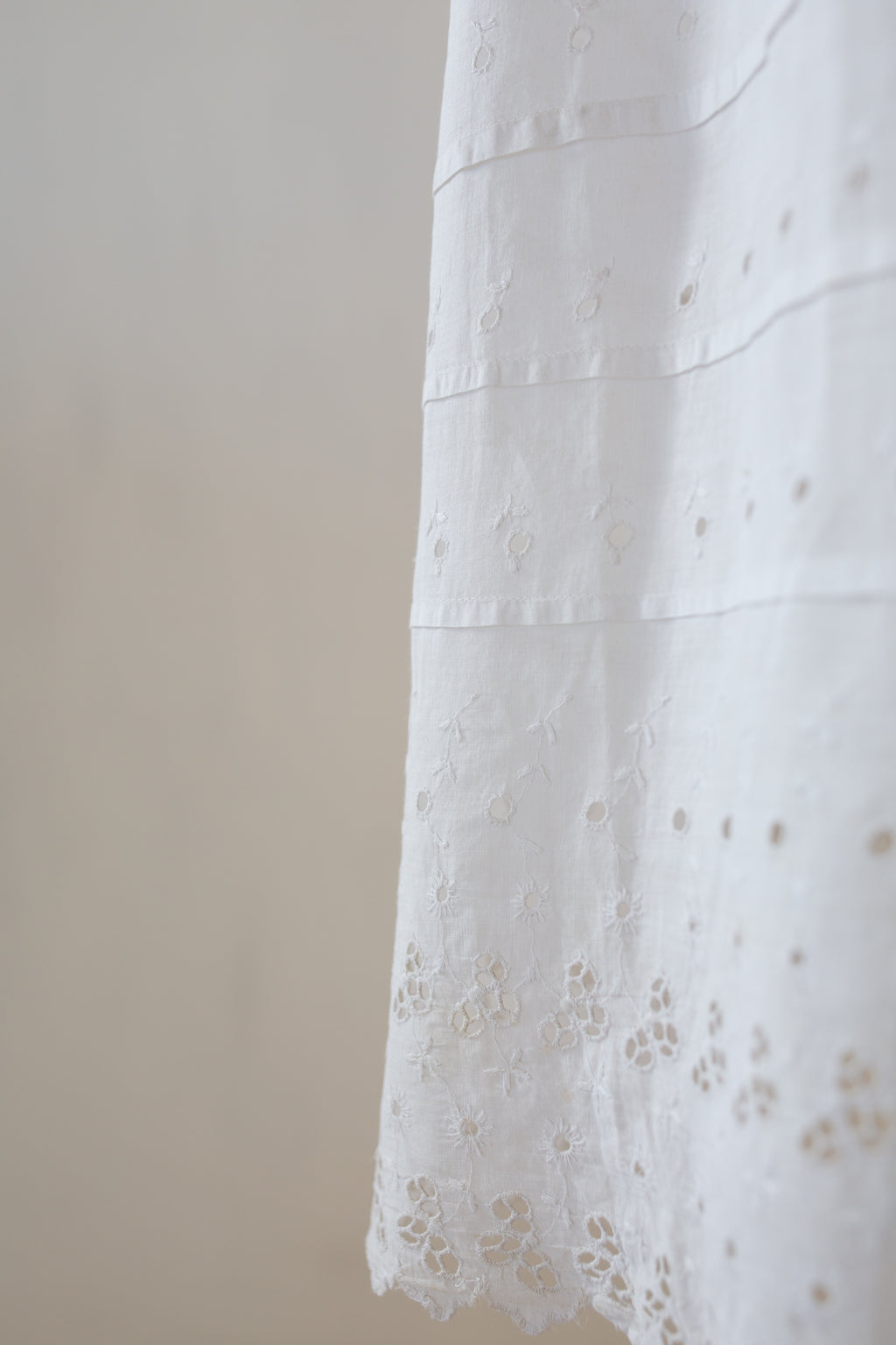 antique white embroidered eyelet lace broiderie anglaise skirt