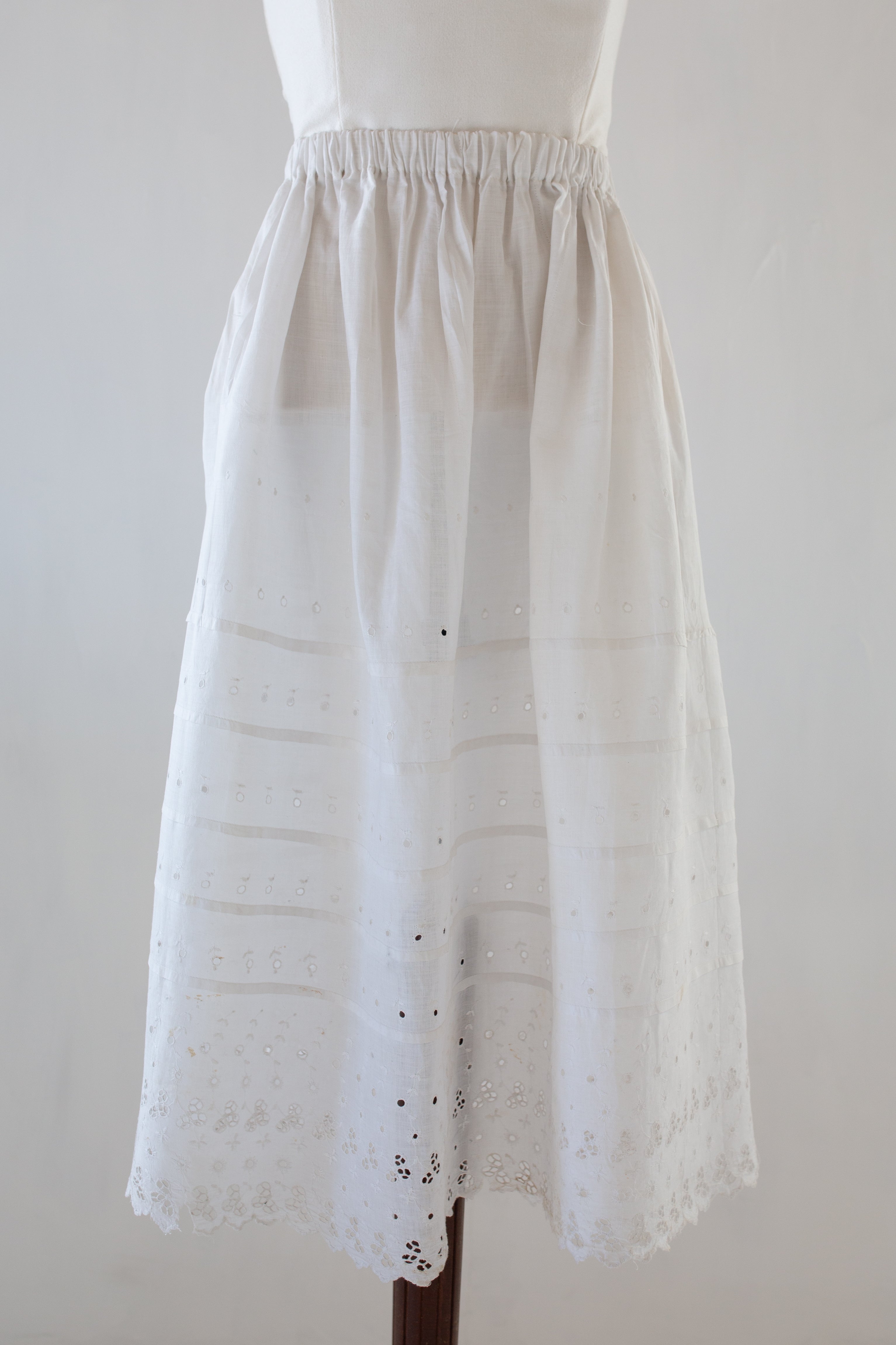 antique white embroidered eyelet lace broiderie anglaise skirt