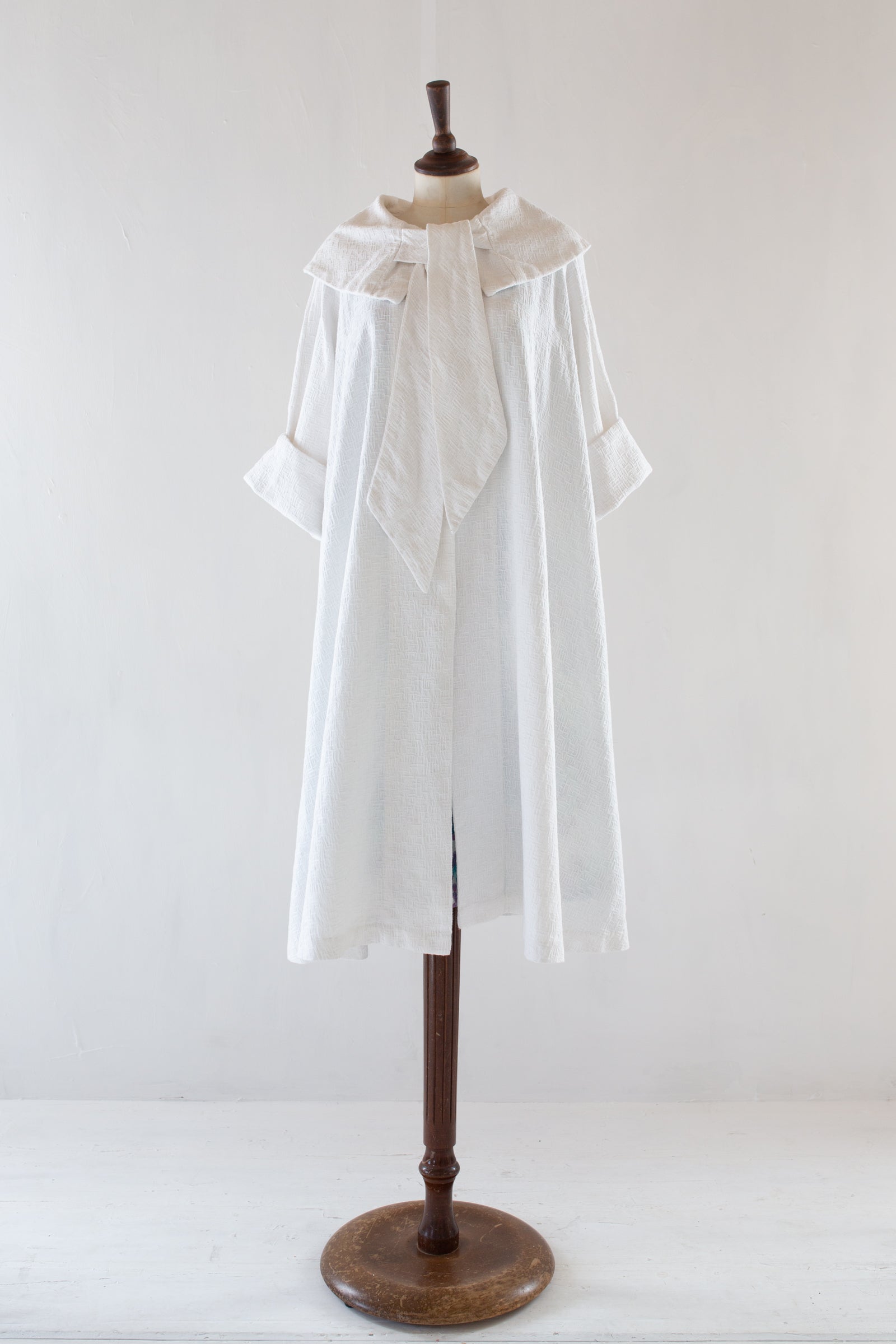 Vintage 1950s White Cotton Swing Coat