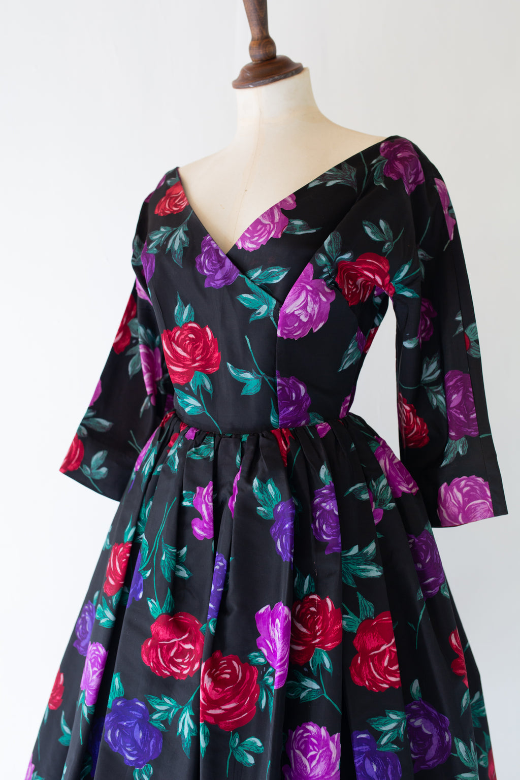 Vintage 1950s Black Rose Print Taffeta Cocktail Dress
