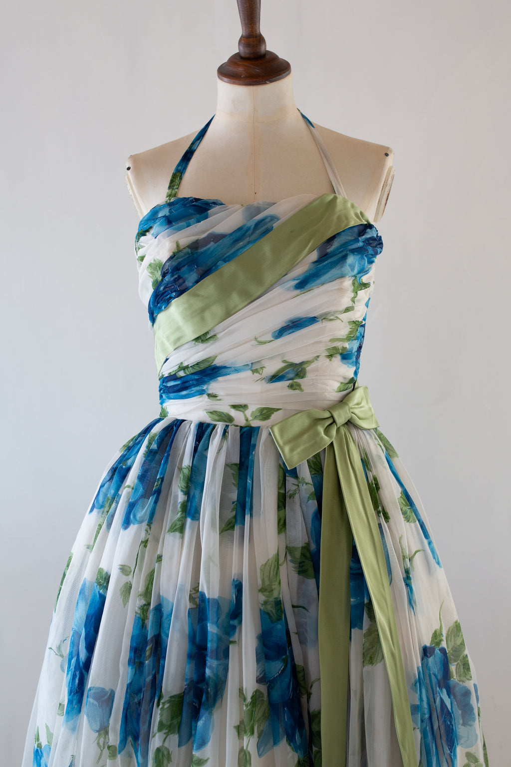 Vintage 1950s Blue Rose Ballgown Dress