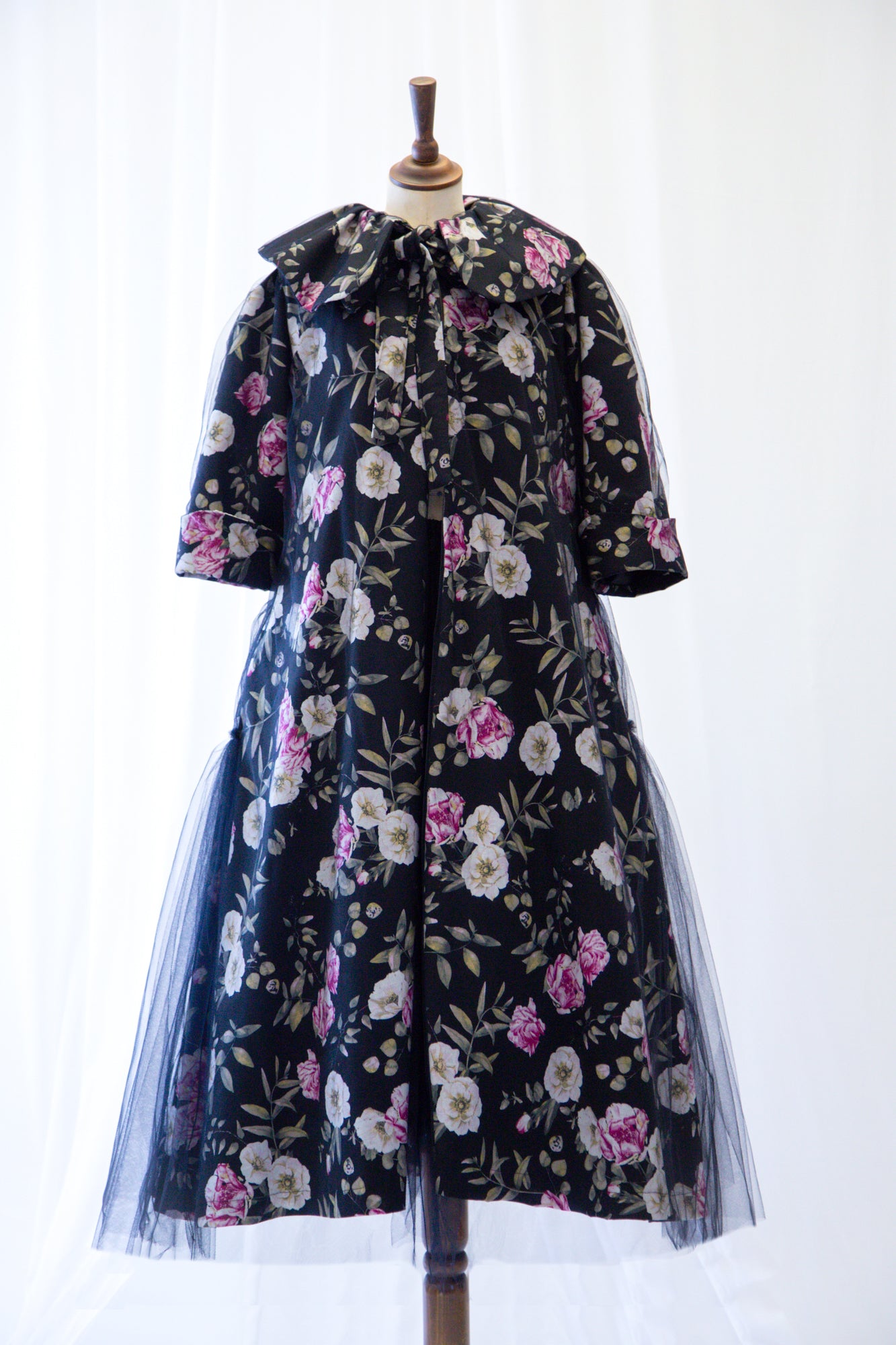 Sidhe Rose Linen Tulle Opera Coat