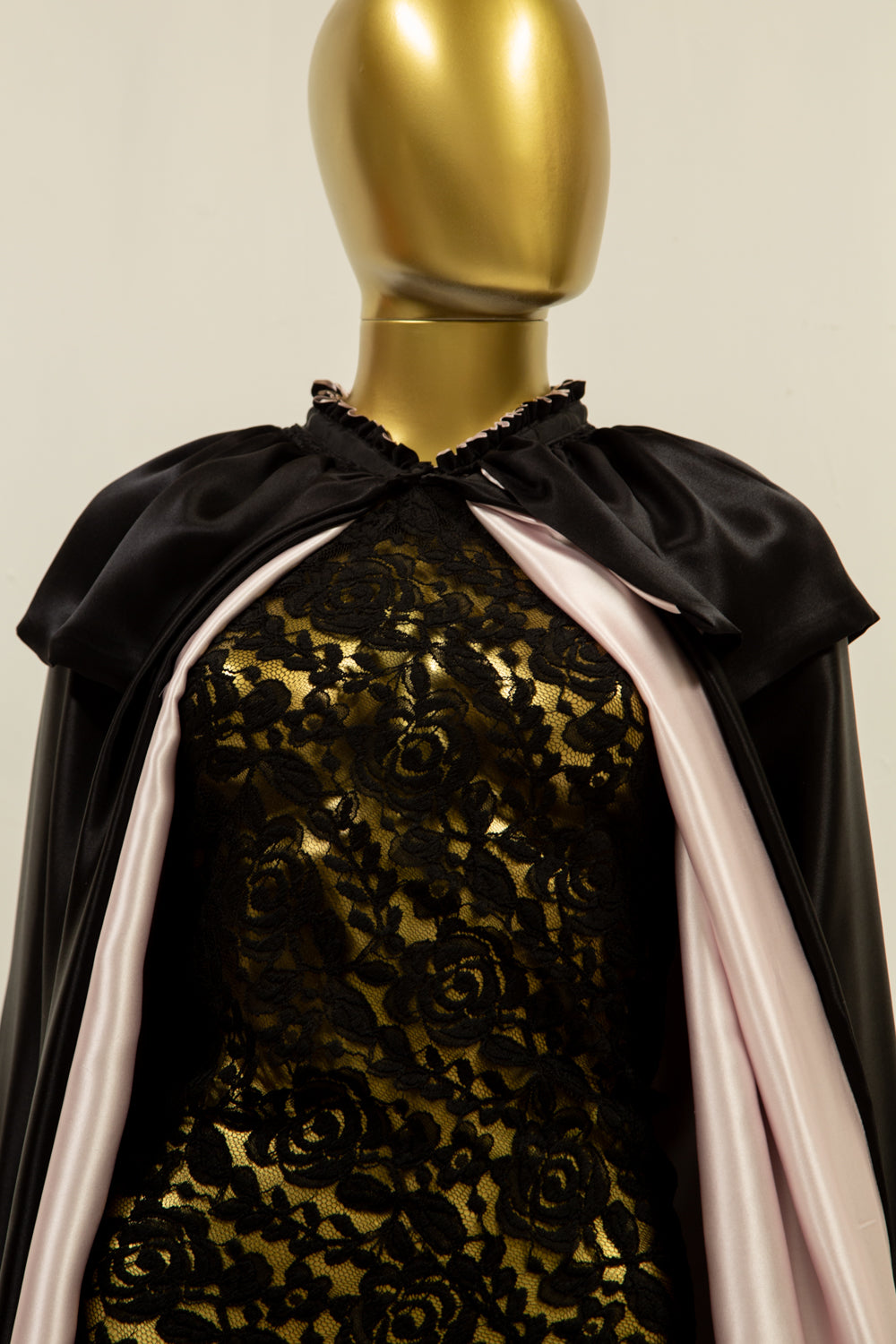 Silk Fringed Opera Cape Black / Pink