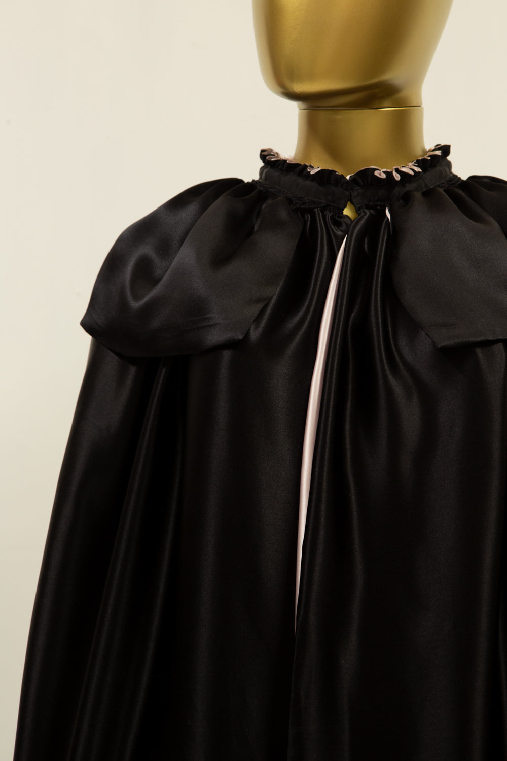 Silk Fringed Opera Cape Black / Pink