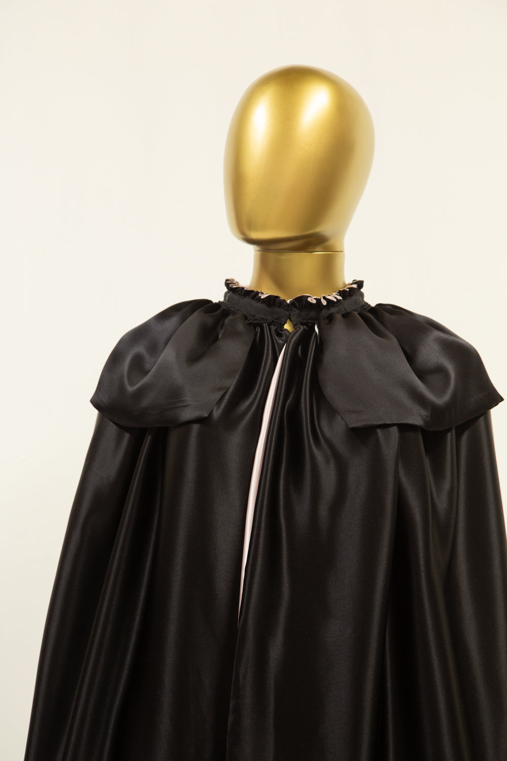 Silk Fringed Opera Cape Black / Pink