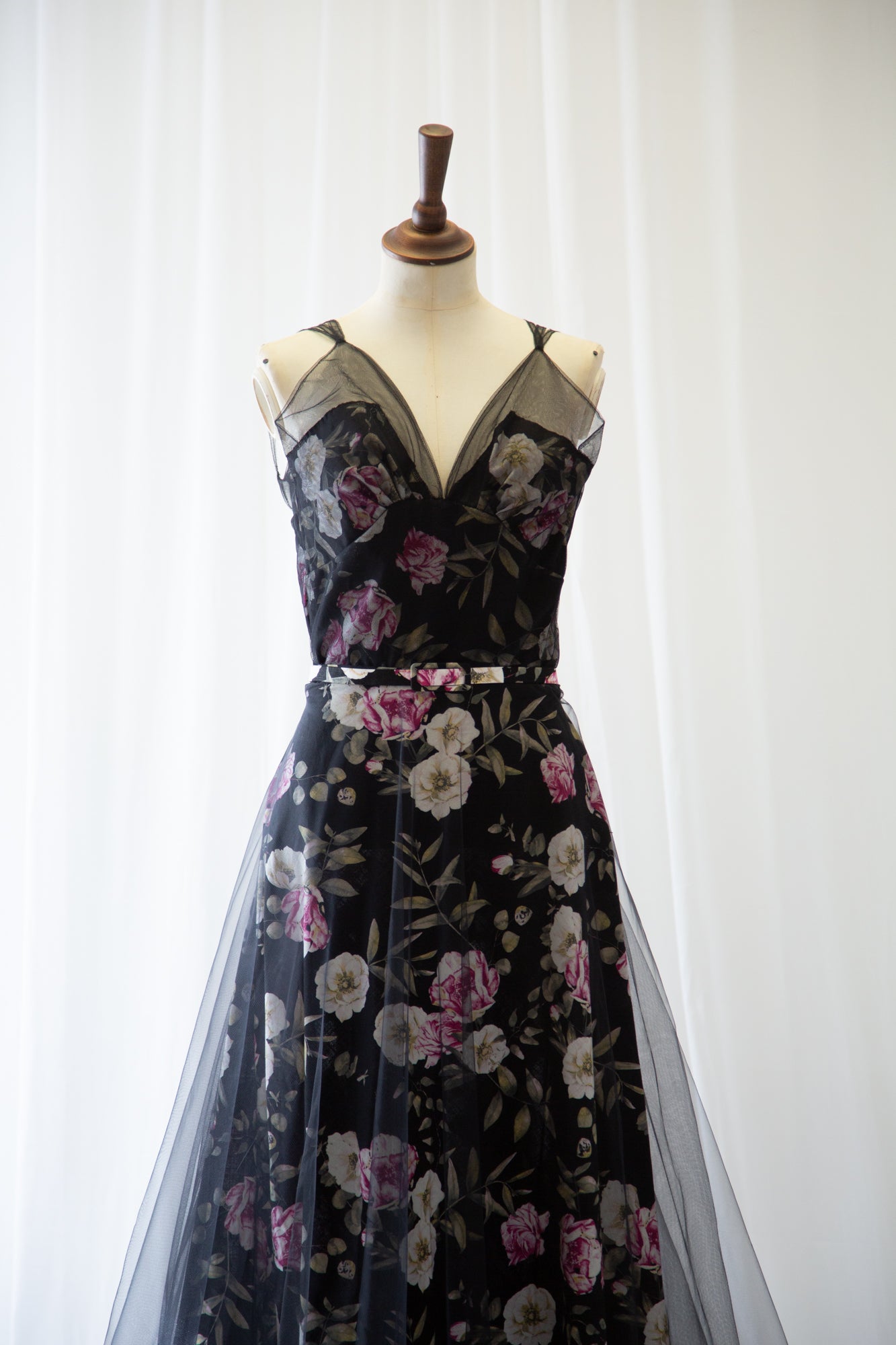 Titania Rose - Black Linen Tulle Gown