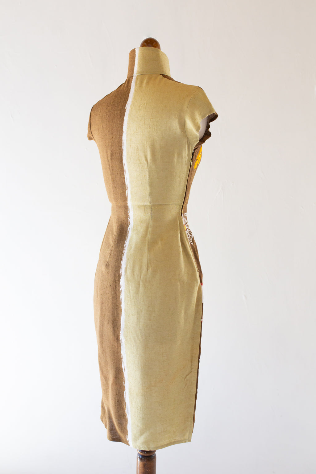 Vintage 1950s Printed Linen Qipao Dress