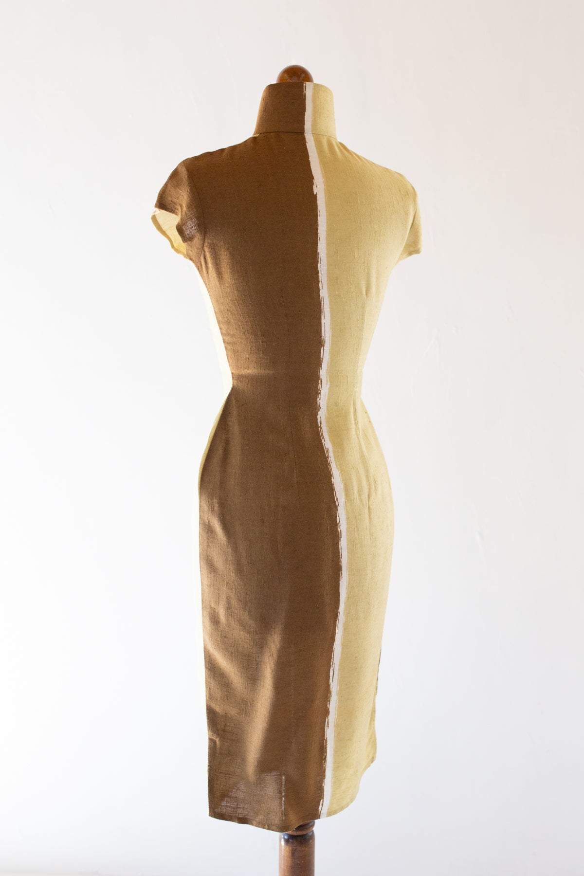 Vintage 1950s Printed Linen Qipao Dress
