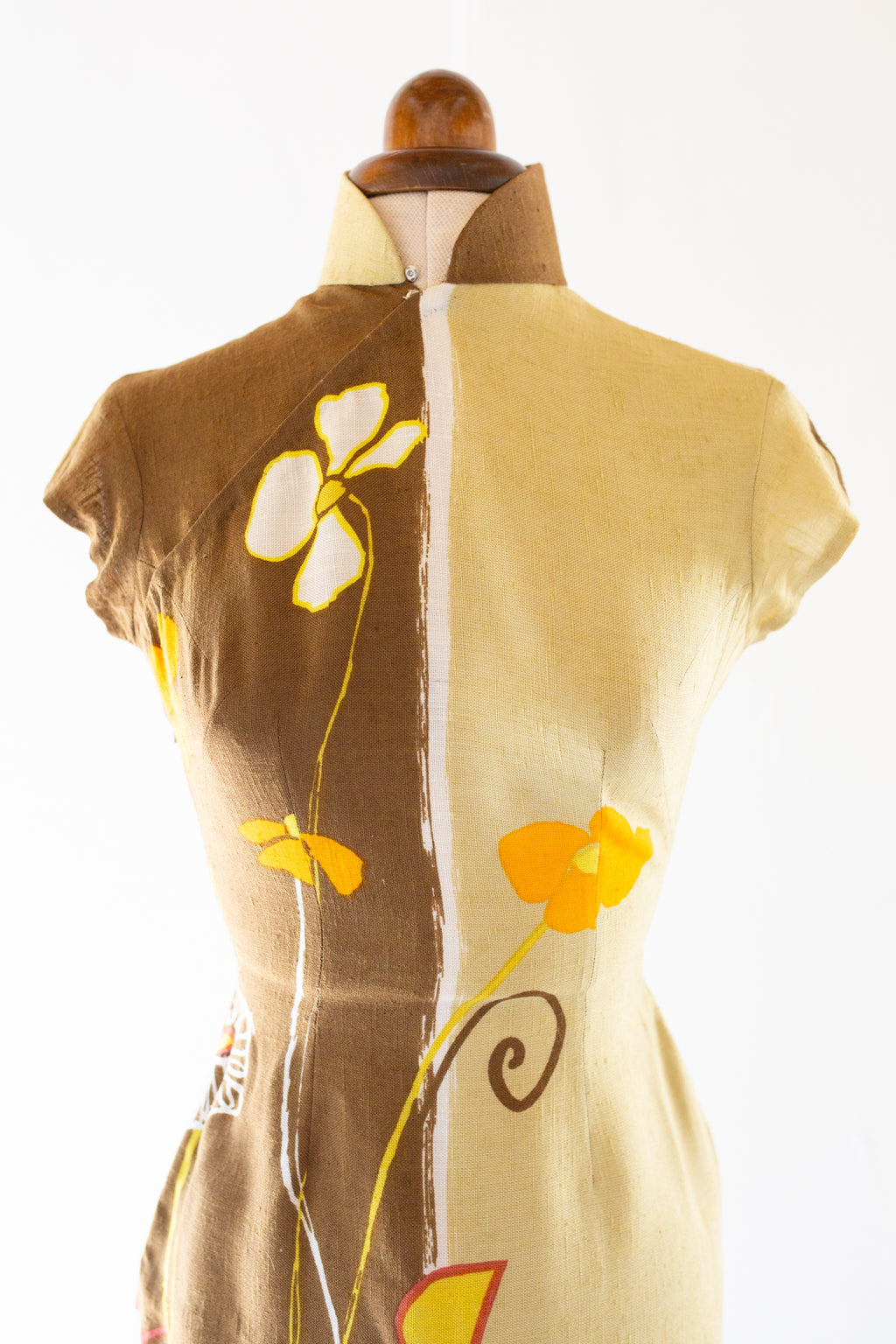 Vintage 1950s Printed Linen Qipao Dress