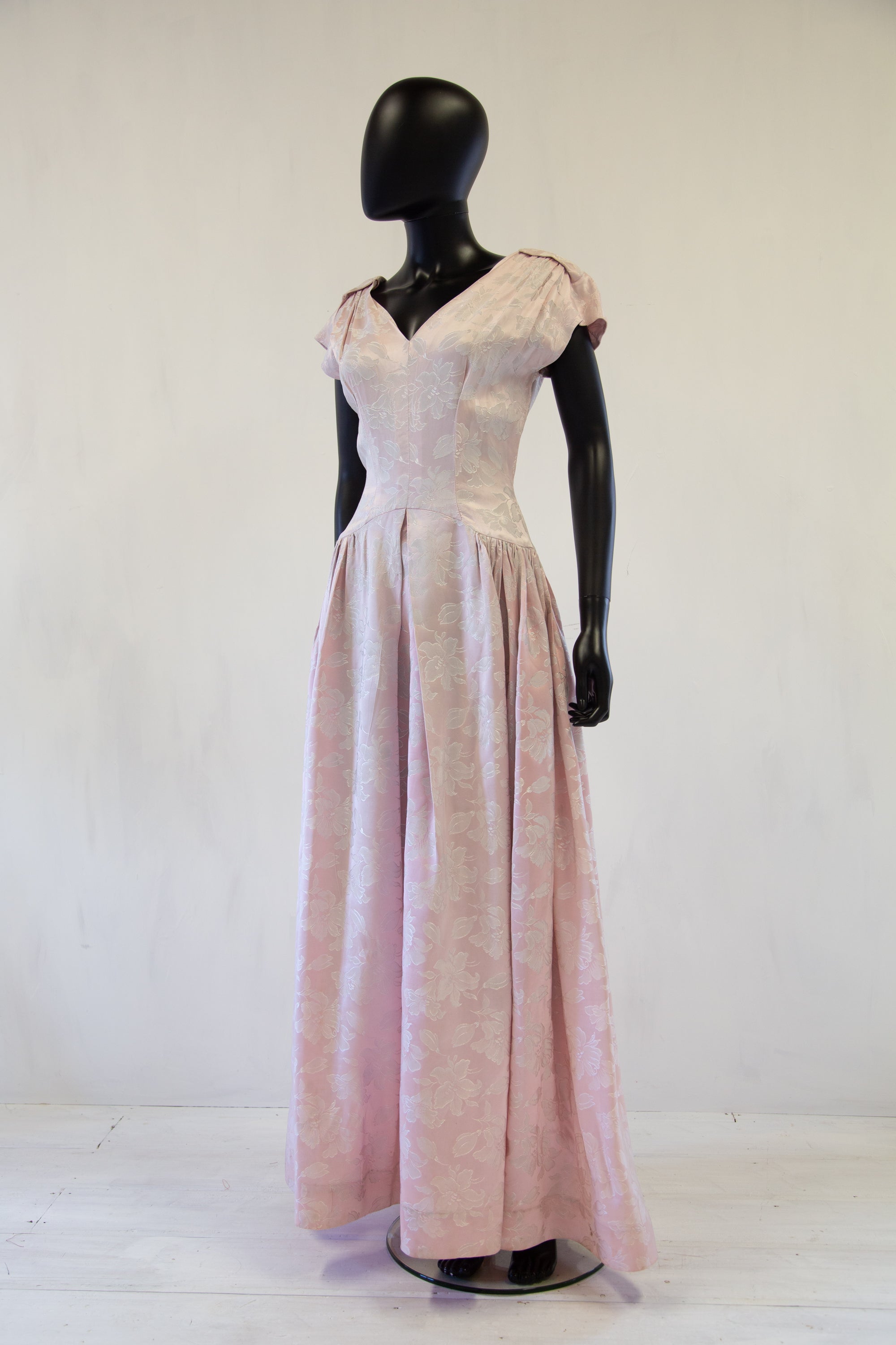 ワンピース 1940s Pale Pink Dress Vintage 1940s Pink Damask Maxi Dress – ALEXANDRAKING