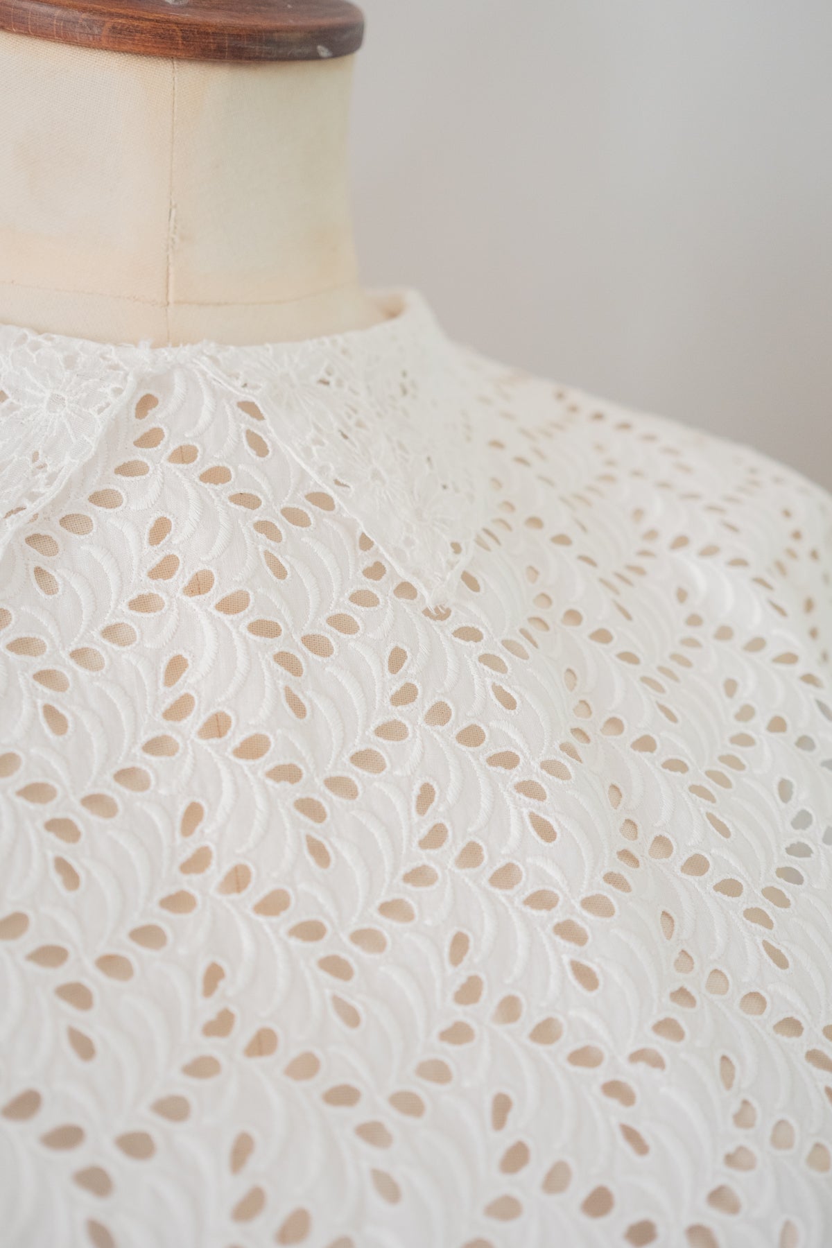 Vintage 1930s Broderie Anglaise White Blouse
