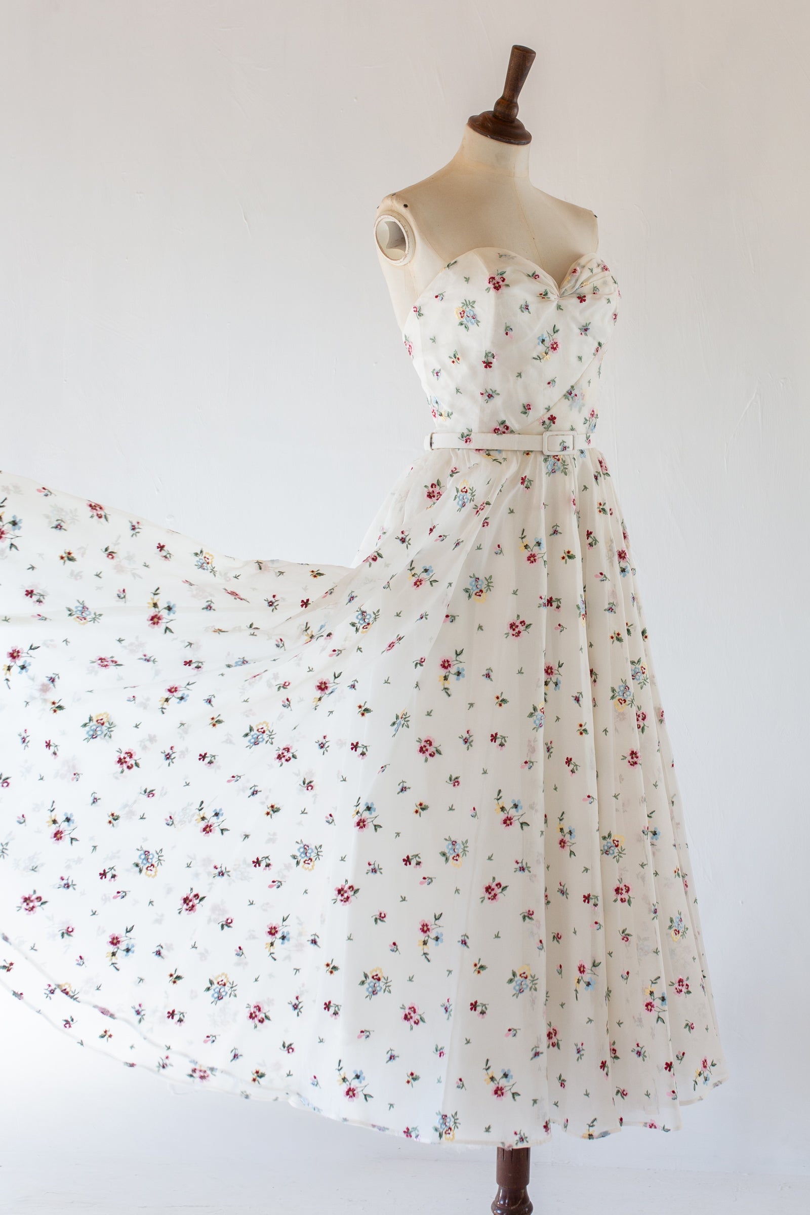 Ivory Floral Embroidered Silk Dress - Spring Rose