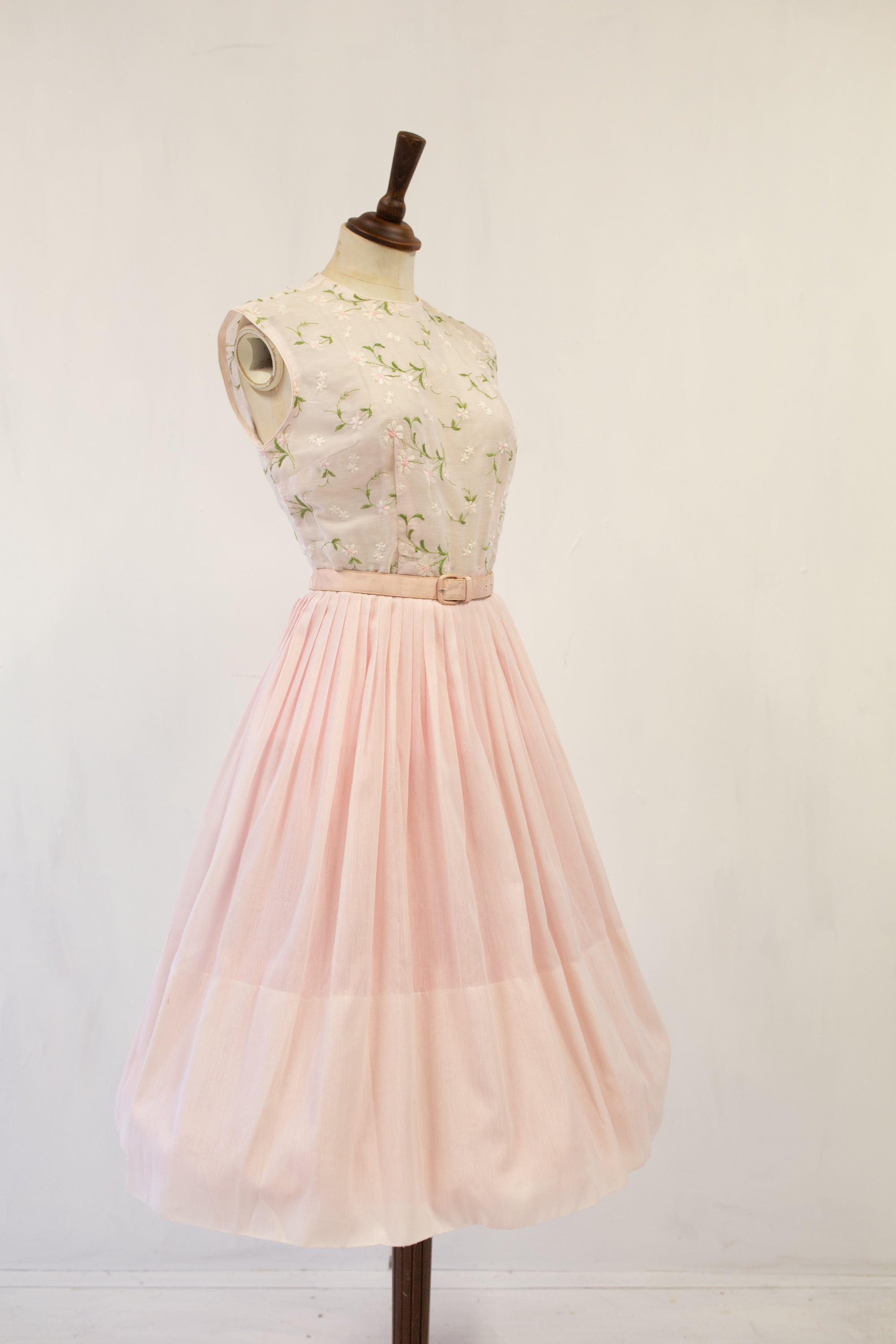 Vintage 1950s Pink Embroidered Dress