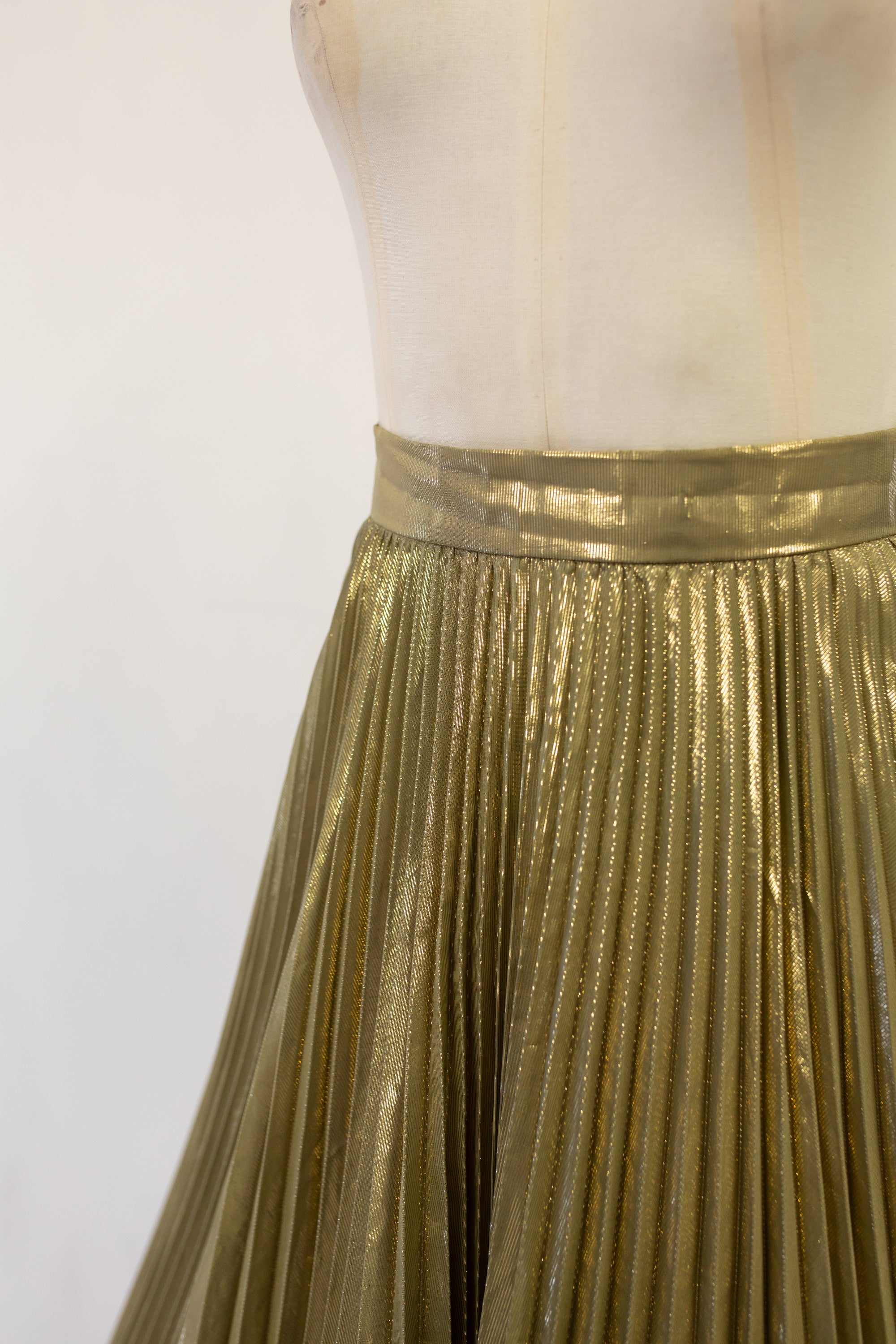 Vintage 1980s Gold Pleated Skirt