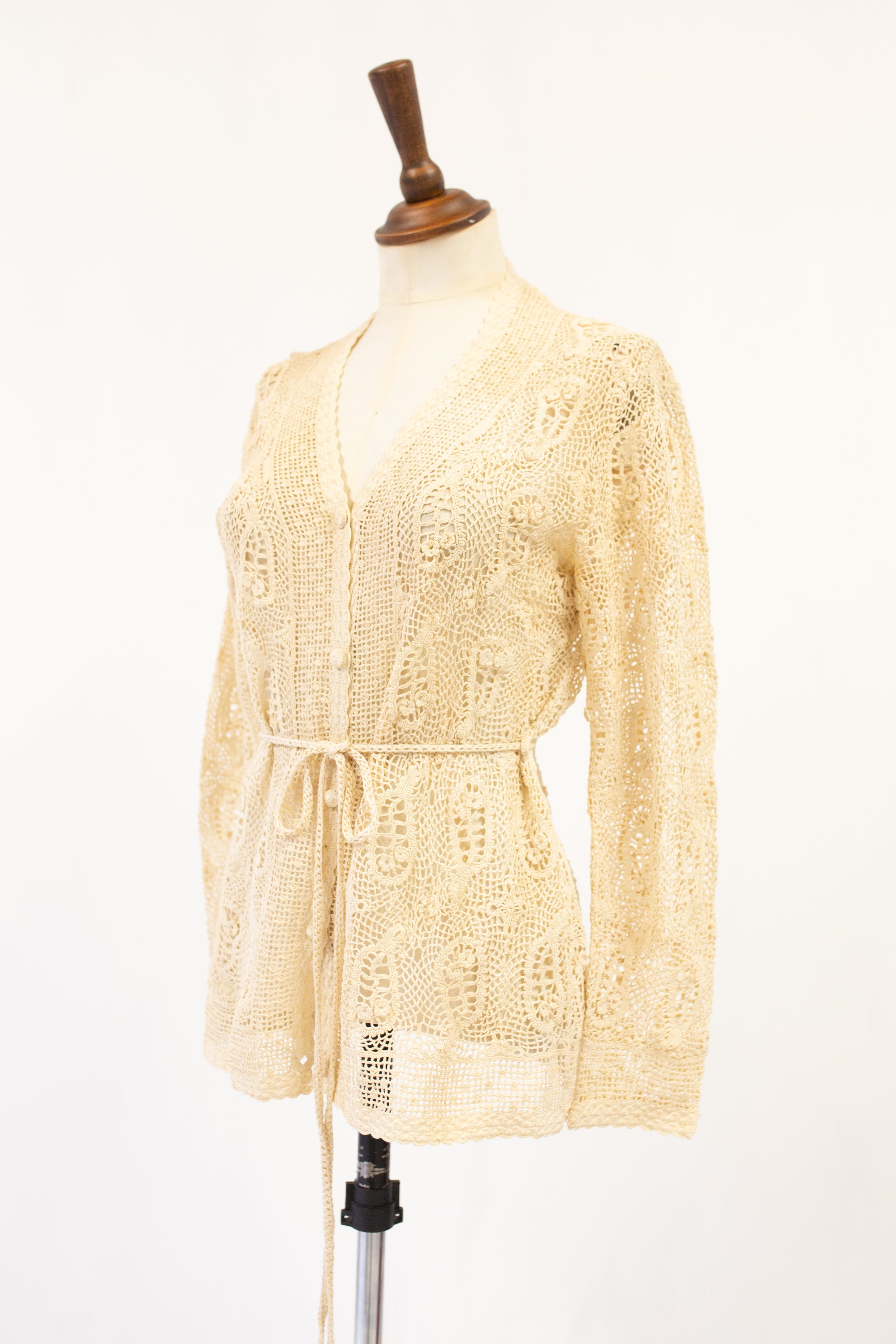 Vintage 1940s Crotchet Lace Cardigan