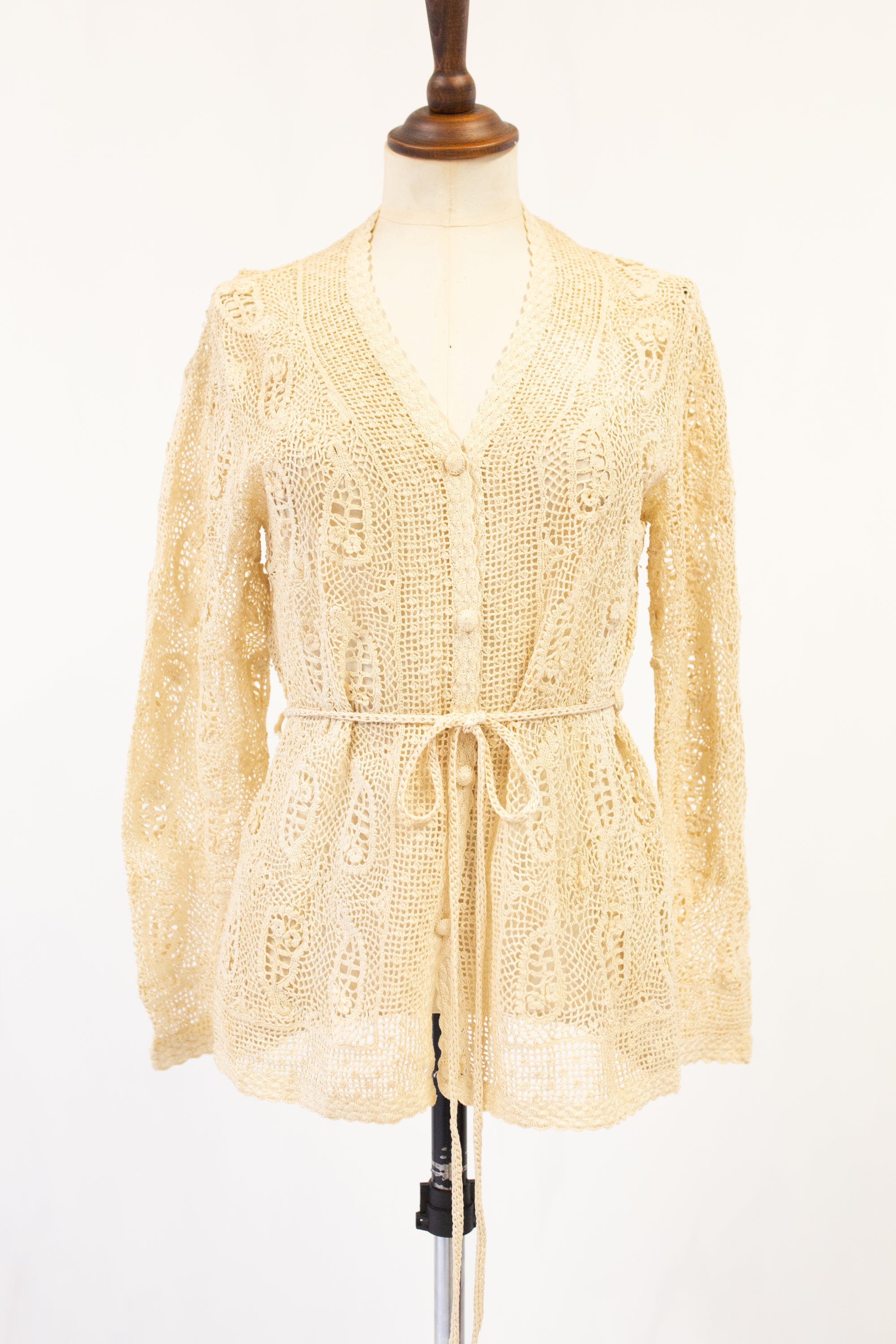 Vintage 1940s Crotchet Lace Cardigan