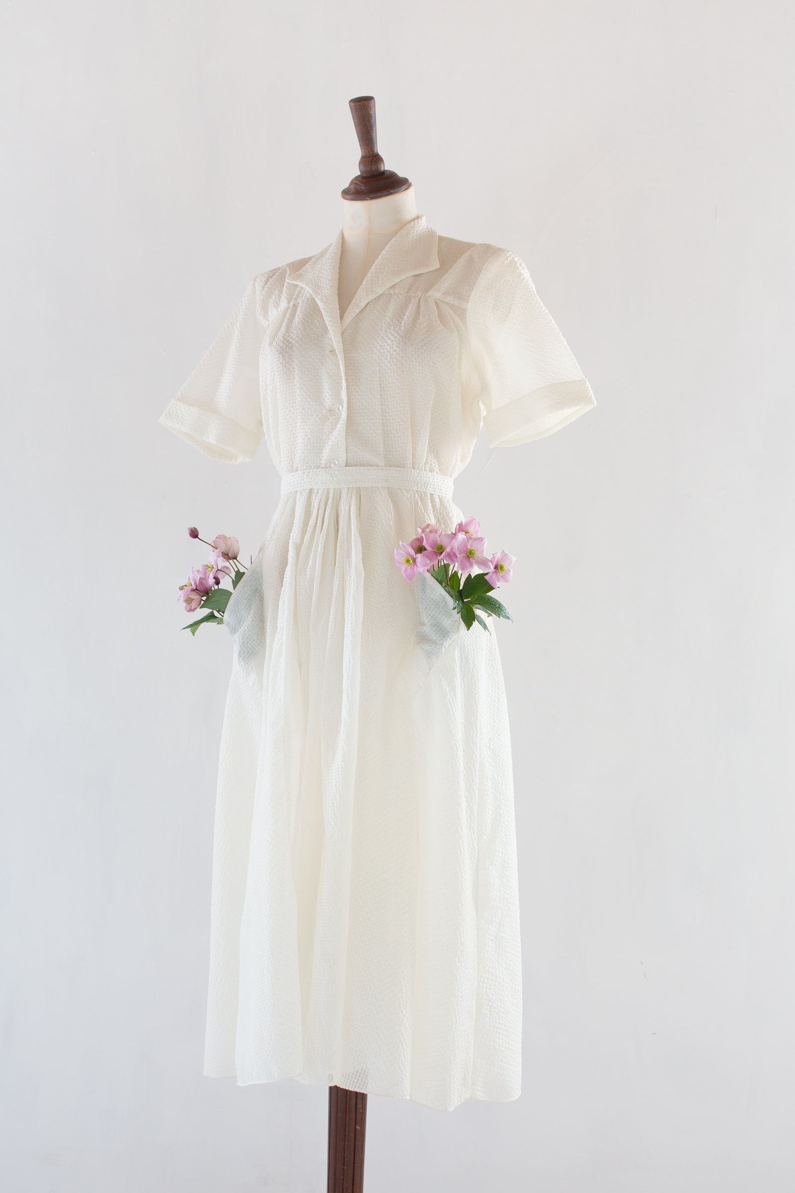 VINTAGE DRESSES tagged "1940s" ALEXANDRA-KING VINTAGE DRESSES tagged "1940s" ALEXANDRA-KING
