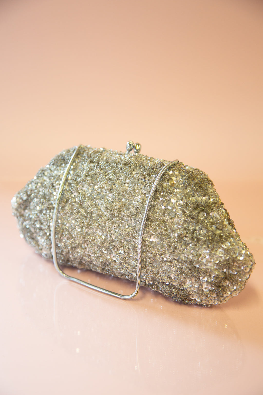 Vintage 1960s Silver Beaded Sequin Bag