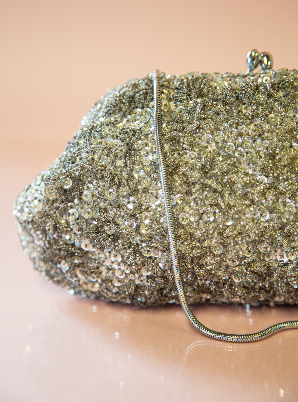 Vintage 1960s Silver Beaded Sequin Bag