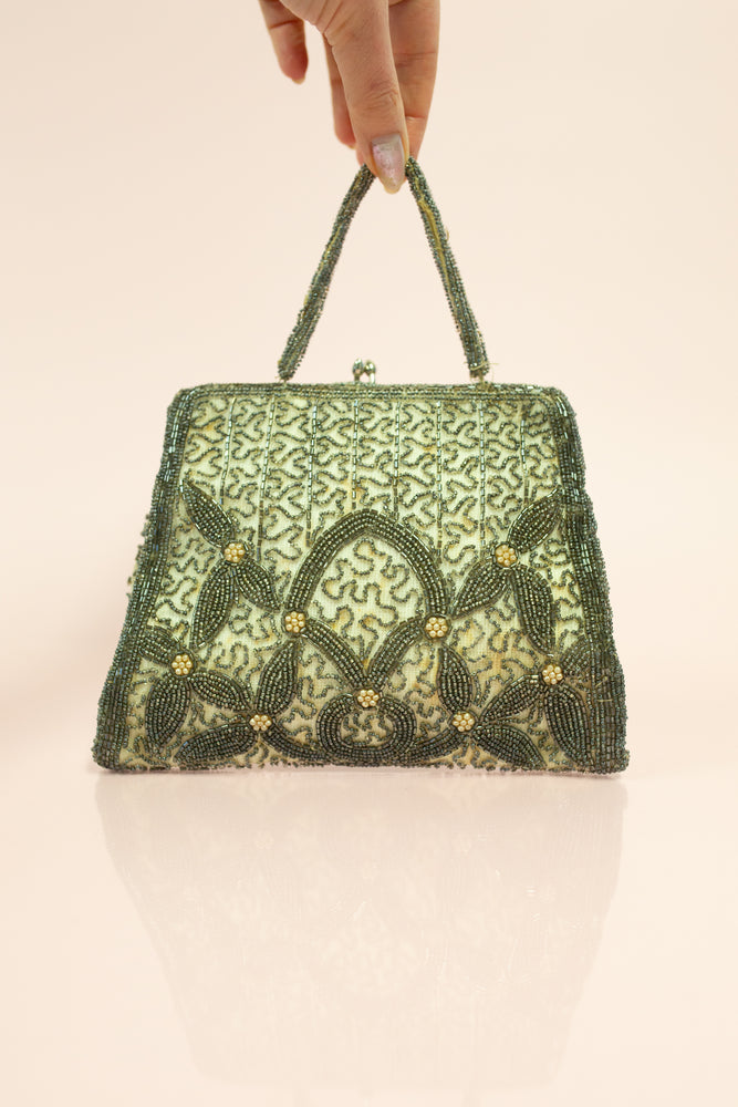 Vintage 1930s Beaded Silver Hand Bag