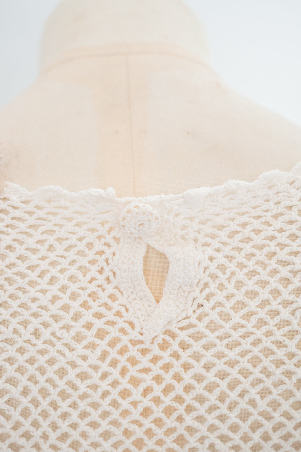 Vintage 1970s White Crotchet T Shirt