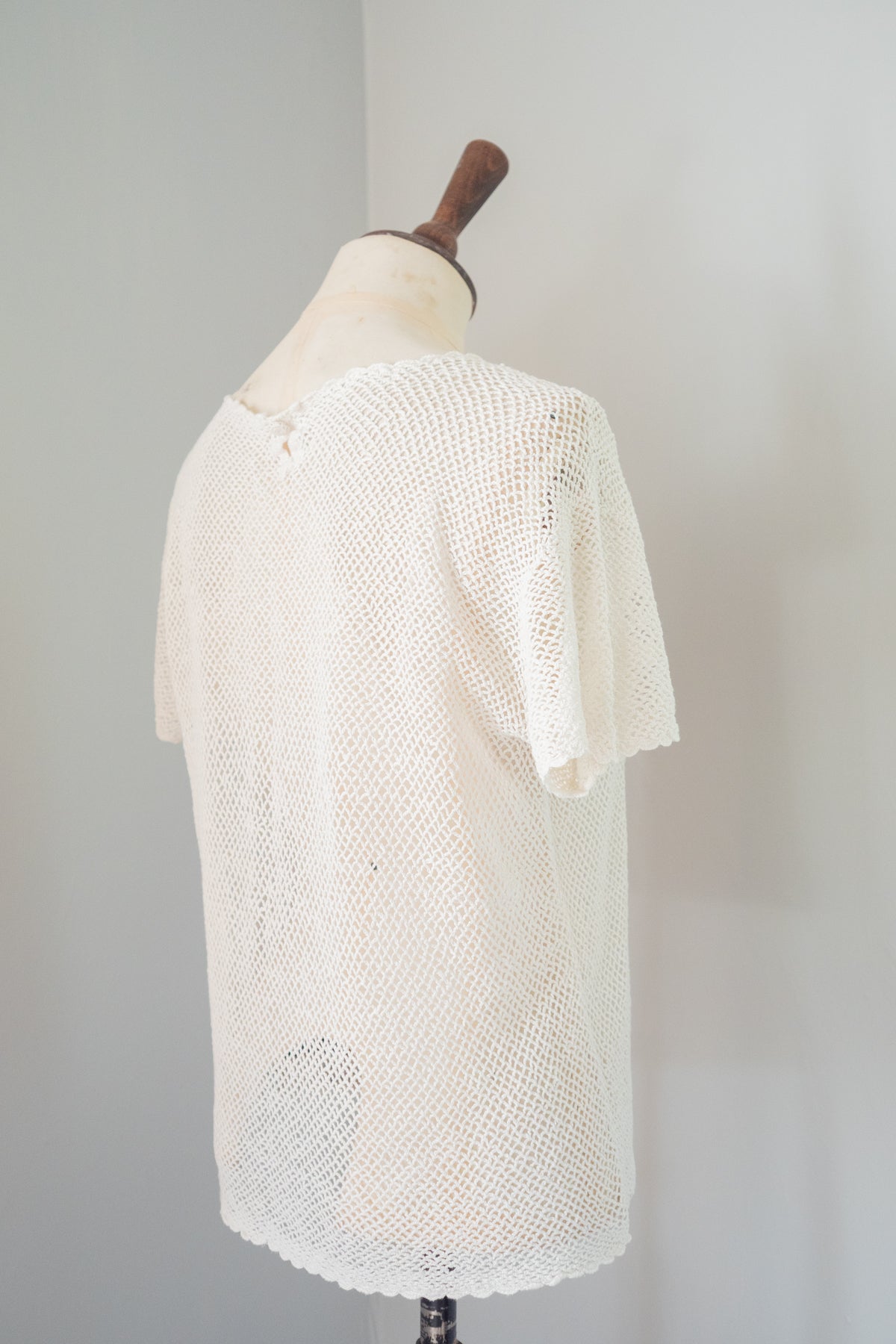 Vintage 1970s White Crotchet T Shirt