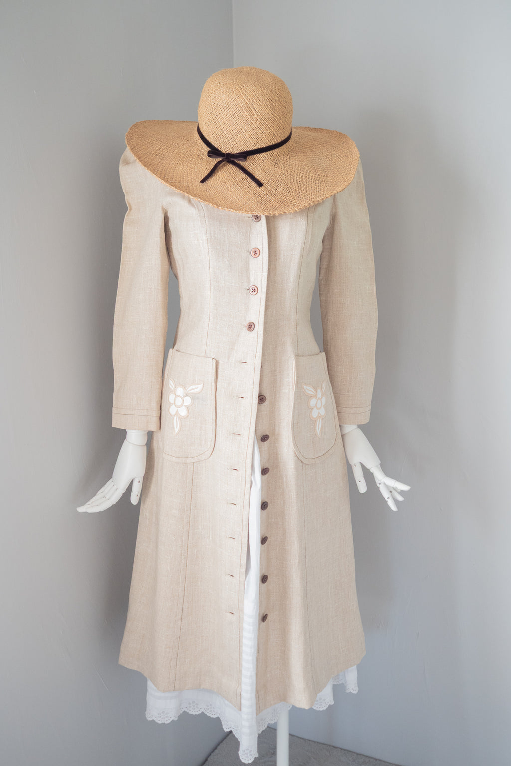 Vintage 1970s Ecru Linen Coat Dress