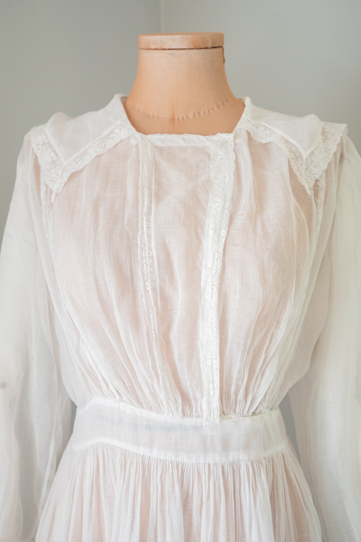 Antique Edwardian 1910s White Cotton Muslin Dress