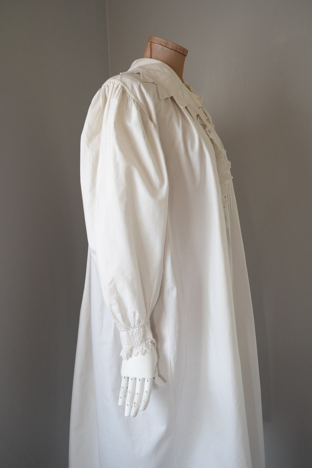 Antique 19th Century White Heavy Cotton Night Shirt