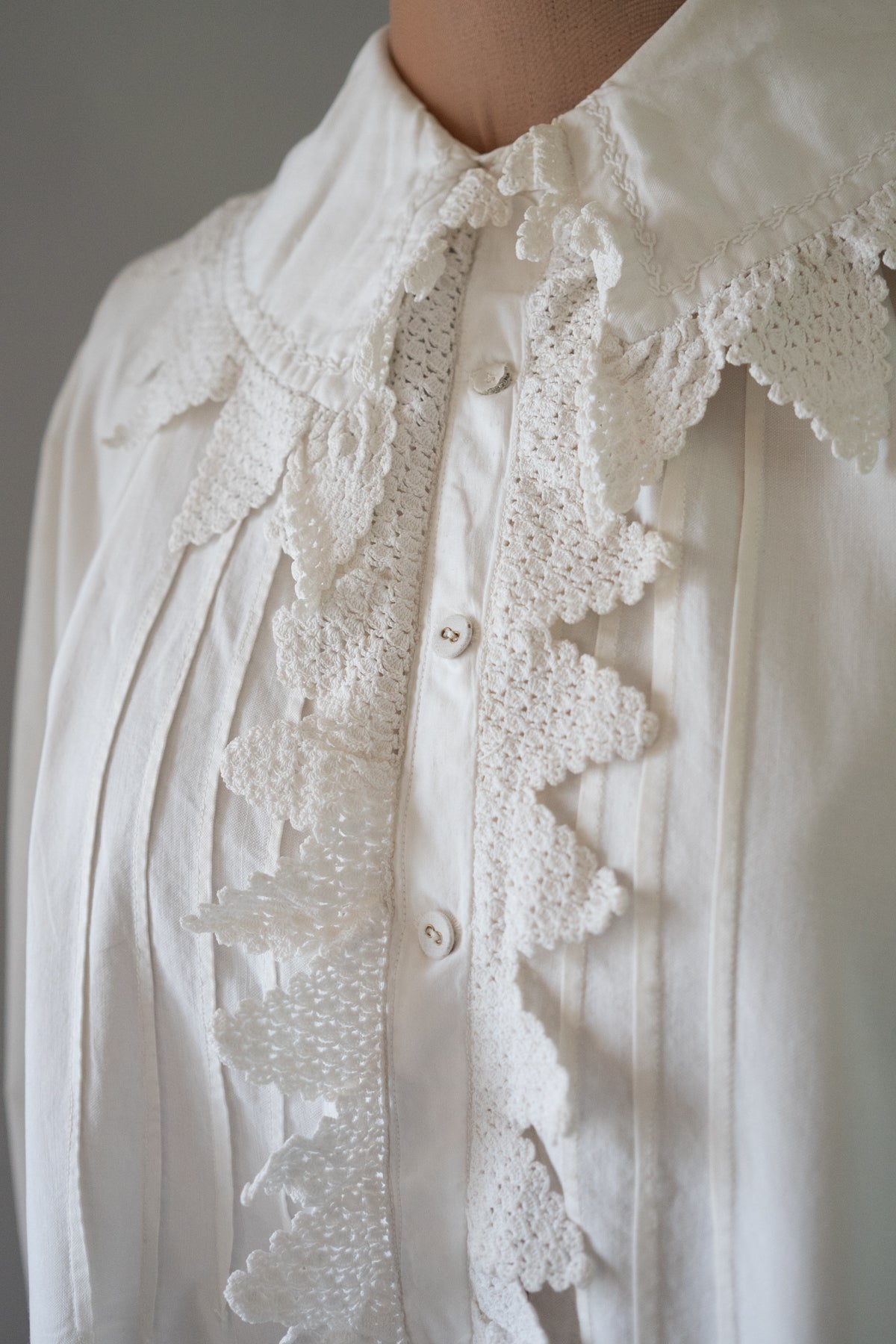 Antique 19th Century White Heavy Cotton Night Shirt