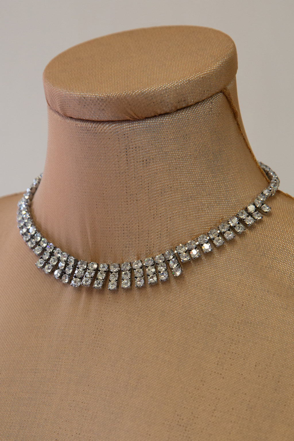 Vintage 1950s Simple Rhinestone Necklace