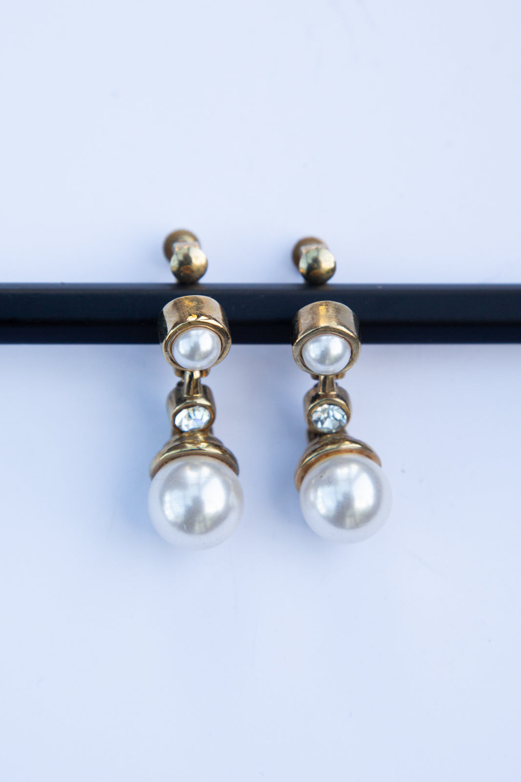 Vintage 1980s Gold Pearl Drop Earrings