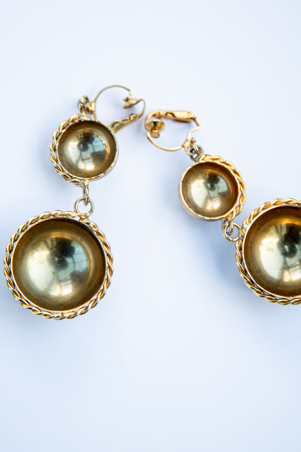 Vintage 1980s Gold Dome Drop Earrings