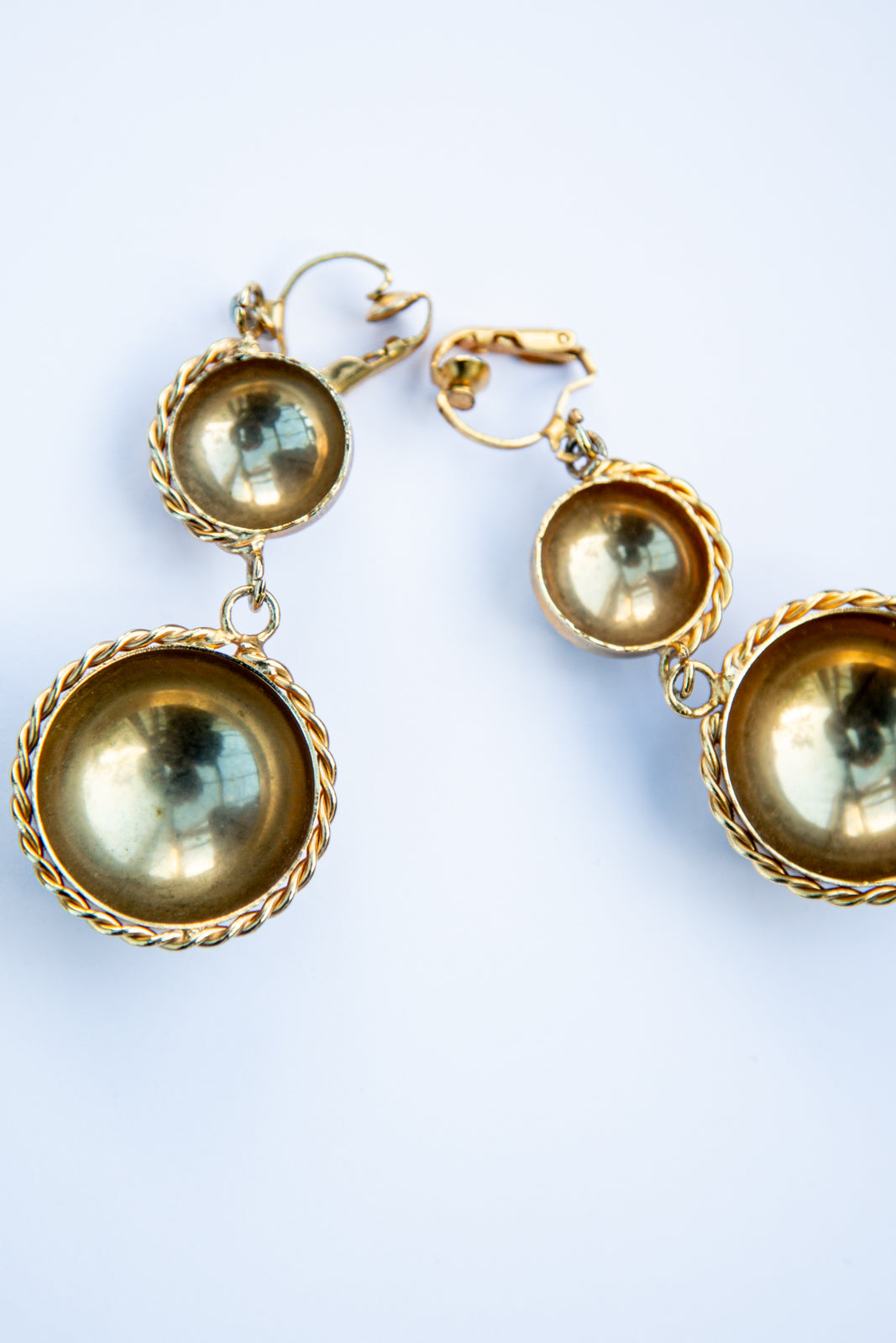 Vintage 1980s Gold Dome Drop Earrings