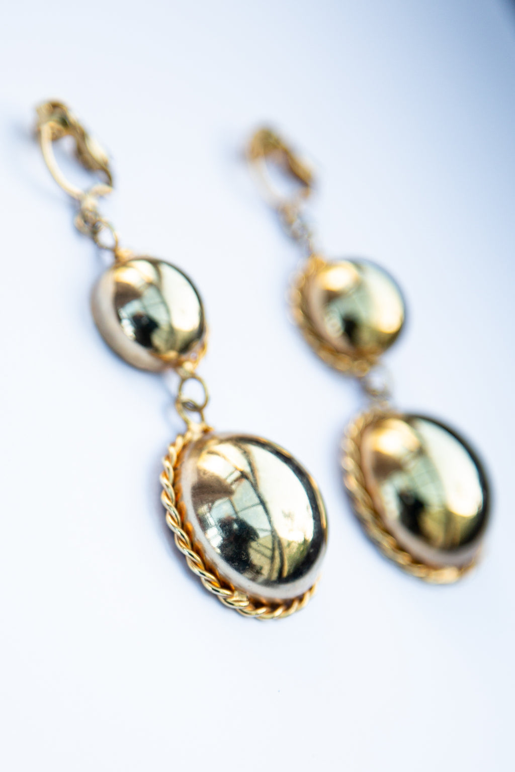 Vintage 1980s Gold Dome Drop Earrings