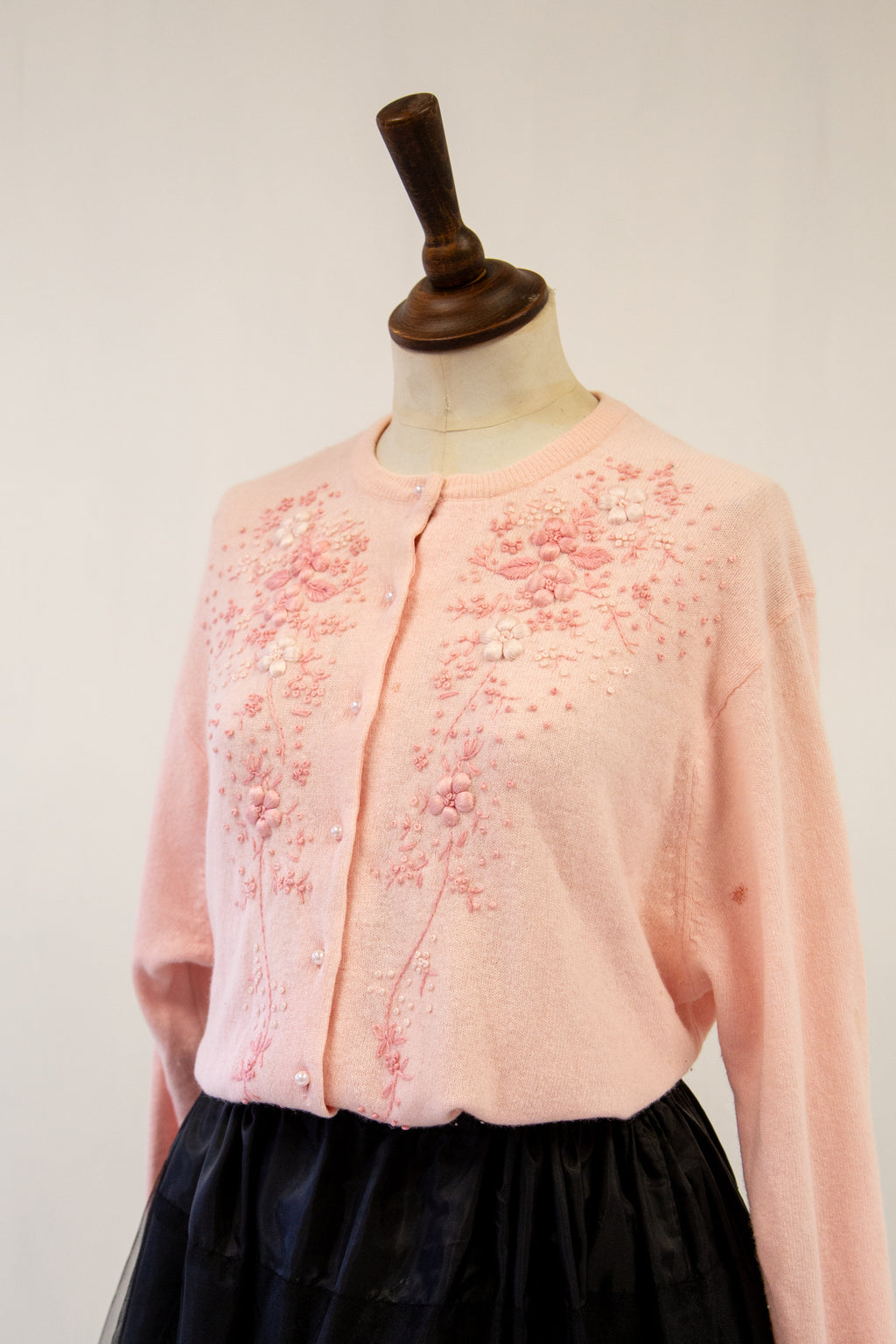 Vintage 1960s pink embroidered wool cardigan 