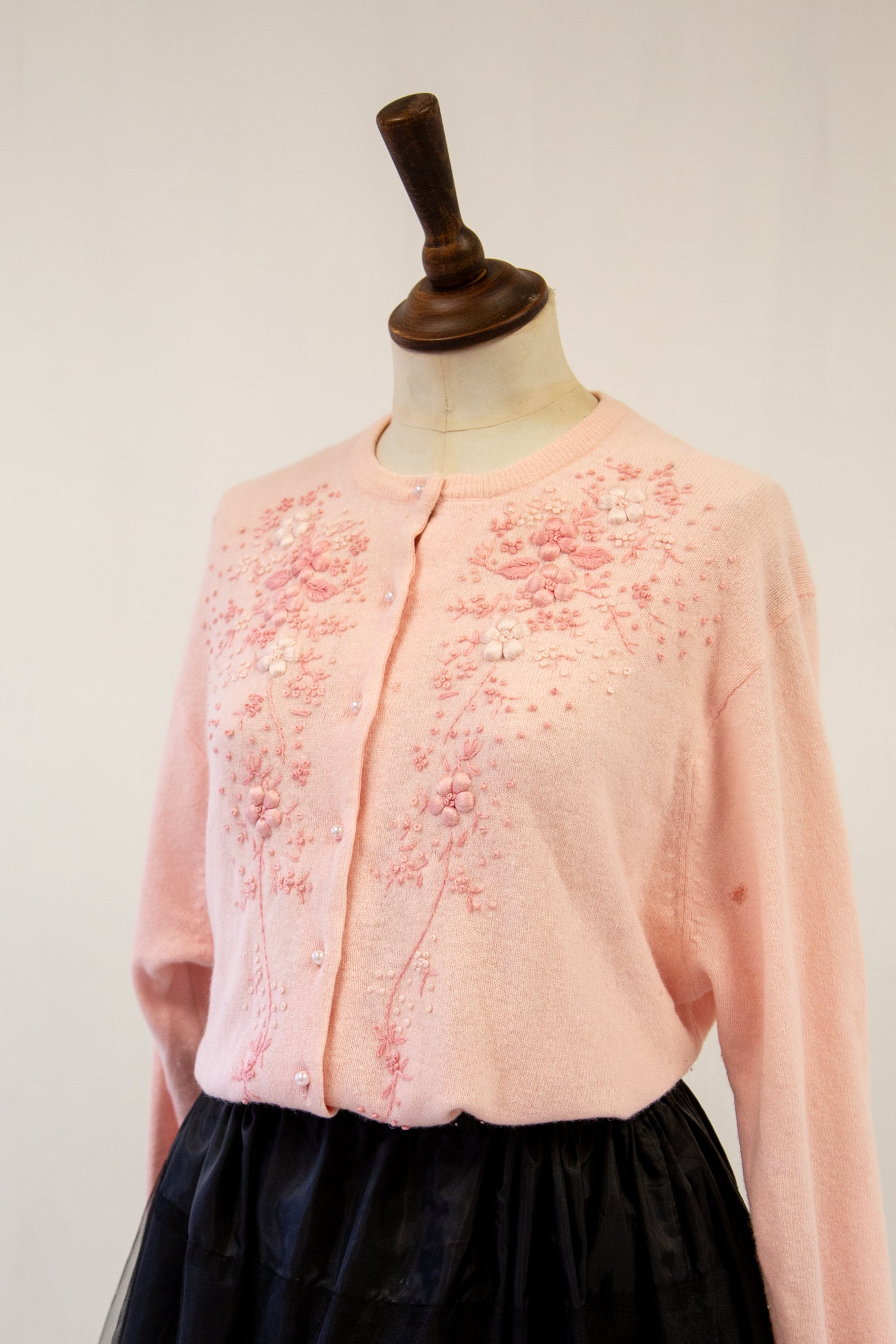 Vintage 1960s pink embroidered wool cardigan 