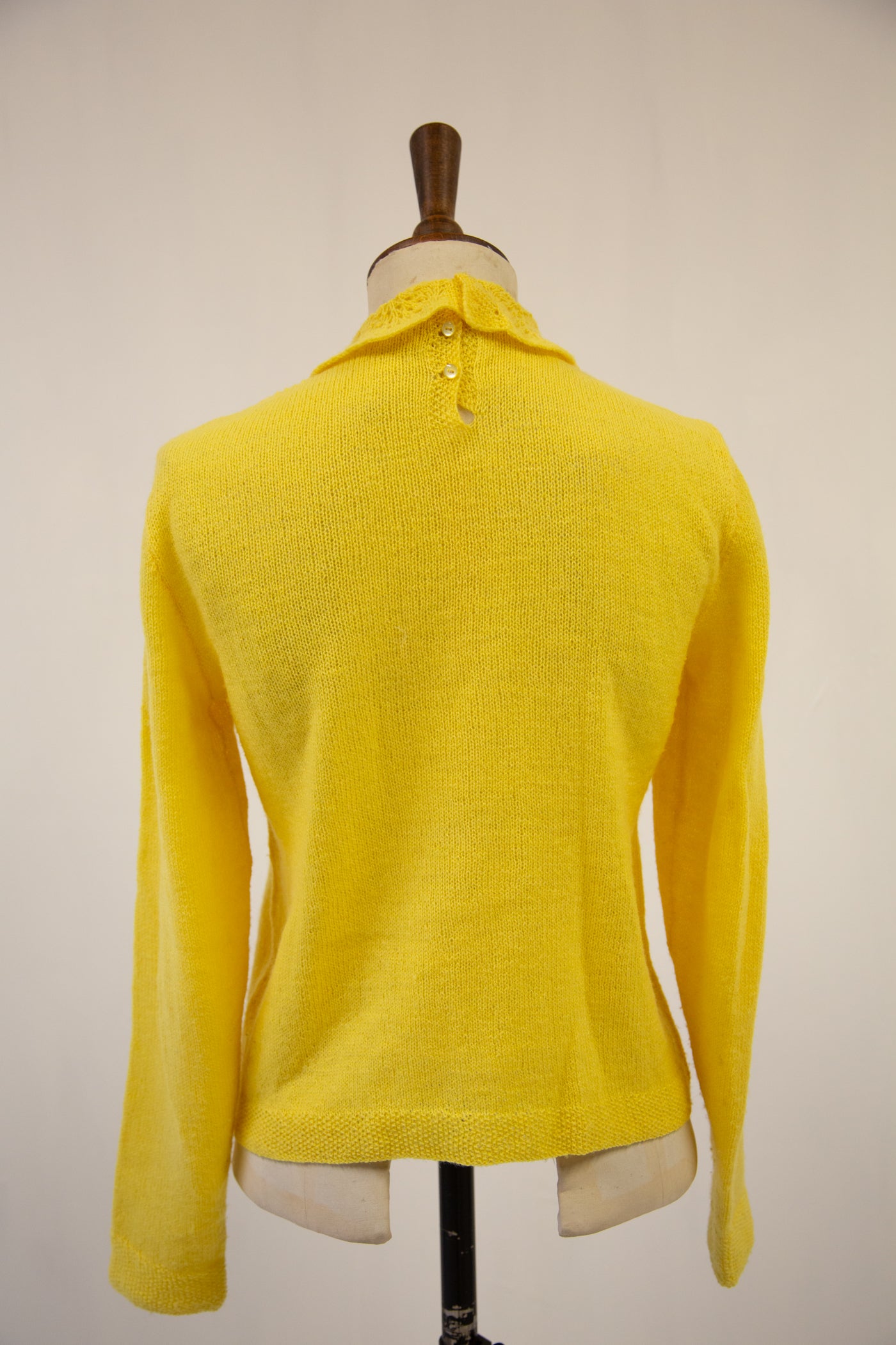 Vintage 1960s Yellow Lace Knit Sweater / S